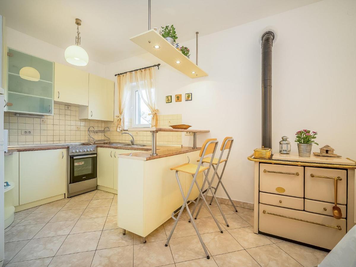 Kras Holiday Home Mila By Interhome מראה חיצוני תמונה