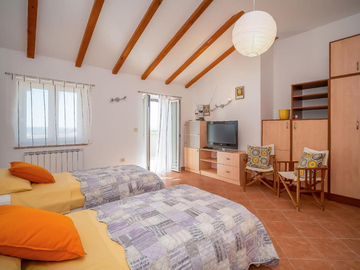 Kras Holiday Home Mila By Interhome מראה חיצוני תמונה